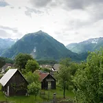 House Jelenko Bovec