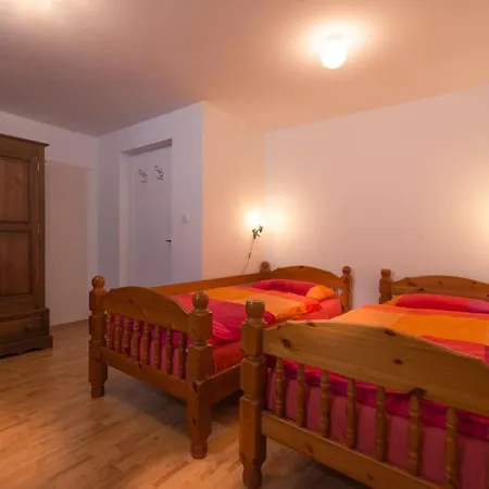 Nyaraló House Jelenko *